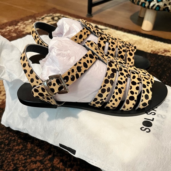 New Sandals - Picture 3 of 4